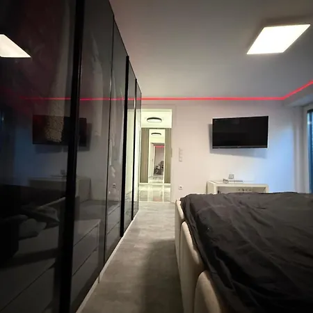 Apartment Exklusives Mit Grosser Sonnenterrasse