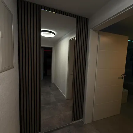 Apartment Exklusives Mit Grosser Sonnenterrasse *