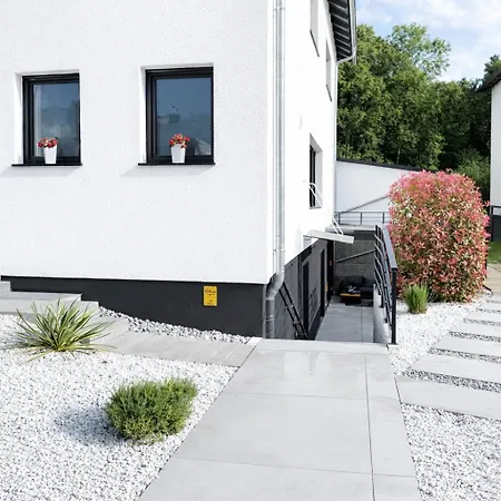 Exklusives Mit Grosser Sonnenterrasse Singen